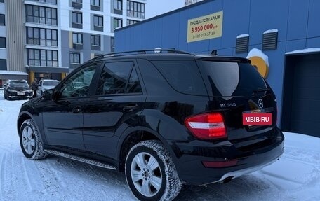 Mercedes-Benz M-Класс, 2011 год, 1 490 000 рублей, 5 фотография