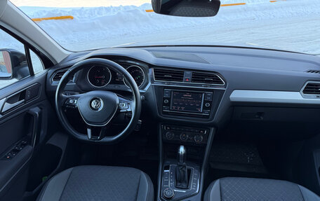 Volkswagen Tiguan II, 2018 год, 2 190 000 рублей, 13 фотография