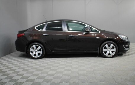 Opel Astra J, 2013 год, 655 000 рублей, 8 фотография