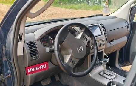 Nissan Pathfinder, 2005 год, 920 000 рублей, 11 фотография