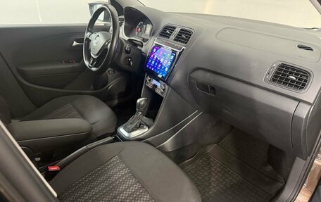 Volkswagen Polo VI (EU Market), 2017 год, 1 099 000 рублей, 14 фотография