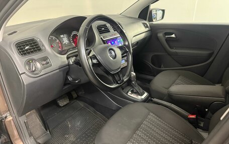 Volkswagen Polo VI (EU Market), 2017 год, 1 099 000 рублей, 9 фотография