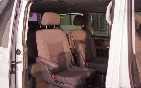 Volkswagen Multivan T5, 2011 год, 2 170 000 рублей, 8 фотография