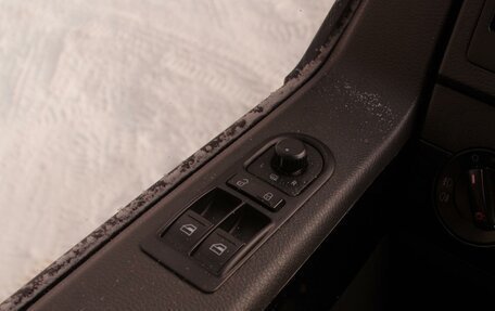 Volkswagen Multivan T5, 2011 год, 2 170 000 рублей, 18 фотография