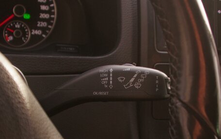 Volkswagen Multivan T5, 2011 год, 2 170 000 рублей, 14 фотография