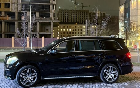 Mercedes-Benz GL-Класс, 2013 год, 2 700 000 рублей, 3 фотография