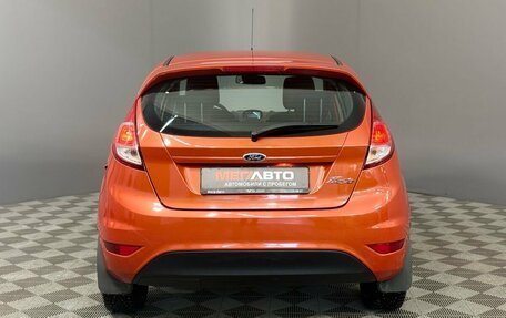 Ford Fiesta, 2015 год, 720 000 рублей, 4 фотография