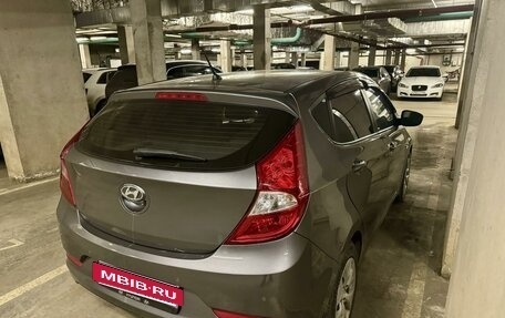 Hyundai Solaris II рестайлинг, 2015 год, 970 000 рублей, 7 фотография