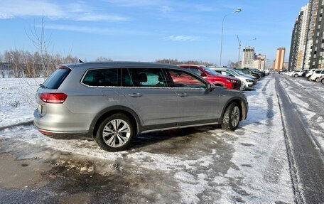 Volkswagen Passat B8 рестайлинг, 2019 год, 2 599 000 рублей, 9 фотография