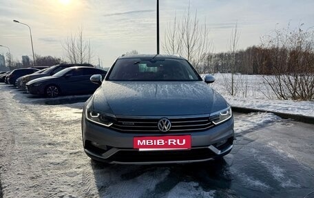 Volkswagen Passat B8 рестайлинг, 2019 год, 2 599 000 рублей, 10 фотография