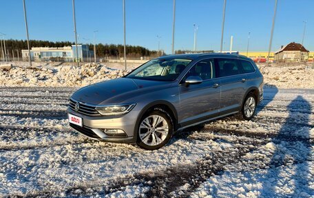 Volkswagen Passat B8 рестайлинг, 2019 год, 2 599 000 рублей, 33 фотография