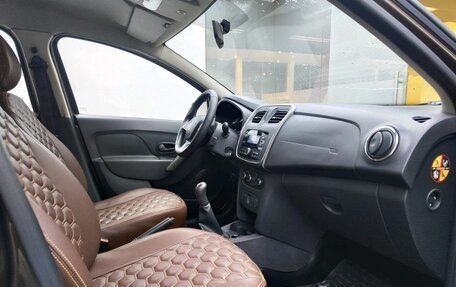 Renault Sandero II рестайлинг, 2020 год, 1 365 000 рублей, 11 фотография