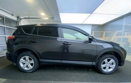 Toyota RAV4, 2015 год, 2 099 000 рублей, 4 фотография