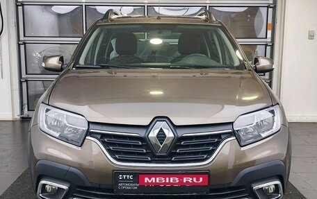 Renault Sandero II рестайлинг, 2020 год, 1 365 000 рублей, 2 фотография