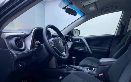 Toyota RAV4, 2015 год, 2 099 000 рублей, 16 фотография