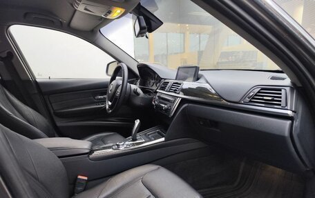 BMW 3 серия, 2012 год, 1 329 000 рублей, 11 фотография