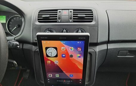 Skoda Fabia II, 2011 год, 349 000 рублей, 15 фотография