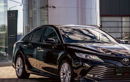 Toyota Camry, 2020 год, 2 595 000 рублей, 7 фотография