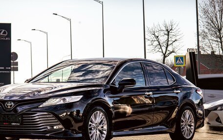 Toyota Camry, 2020 год, 2 595 000 рублей, 13 фотография