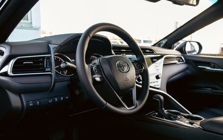 Toyota Camry, 2020 год, 2 595 000 рублей, 18 фотография