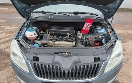 Skoda Fabia II, 2011 год, 349 000 рублей, 9 фотография