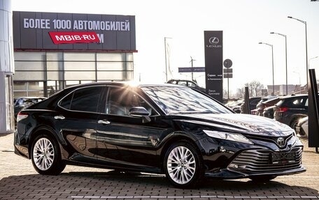 Toyota Camry, 2020 год, 2 595 000 рублей, 3 фотография