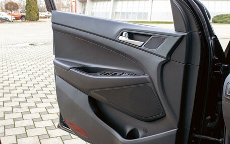 Hyundai Tucson III, 2019 год, 2 185 000 рублей, 12 фотография