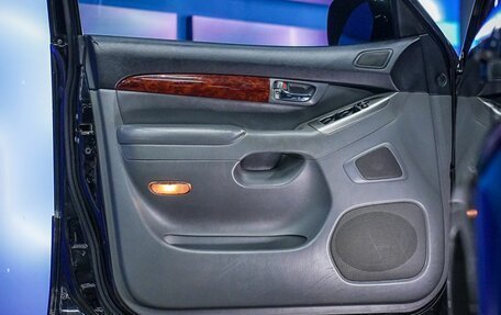 Toyota Land Cruiser Prado 120 рестайлинг, 2004 год, 1 750 000 рублей, 15 фотография