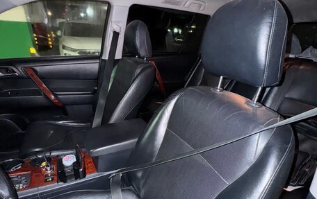 Toyota Highlander III, 2012 год, 1 699 000 рублей, 6 фотография