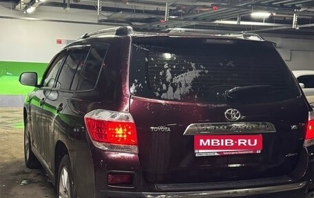 Toyota Highlander III, 2012 год, 1 699 000 рублей, 7 фотография