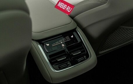 Volvo XC90 II рестайлинг, 2025 год, 11 800 000 рублей, 23 фотография