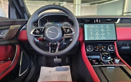 Jaguar XF II, 2023 год, 5 900 000 рублей, 10 фотография