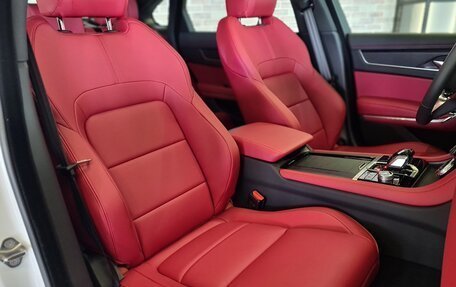 Jaguar XF II, 2023 год, 5 900 000 рублей, 25 фотография