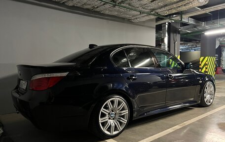 BMW 5 серия, 2007 год, 1 580 000 рублей, 4 фотография