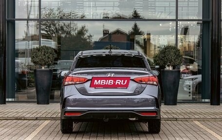 Hyundai Solaris II рестайлинг, 2021 год, 1 555 000 рублей, 5 фотография