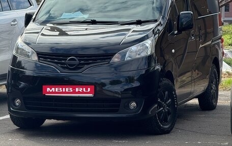 Nissan NV200, 2018 год, 1 890 000 рублей, 2 фотография