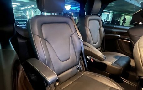 Mercedes-Benz V-Класс, 2019 год, 5 500 000 рублей, 7 фотография