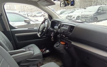 Peugeot Traveller I, 2022 год, 3 000 000 рублей, 9 фотография