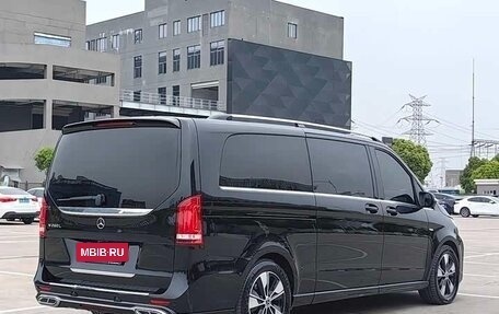 Mercedes-Benz V-Класс, 2023 год, 6 898 899 рублей, 5 фотография