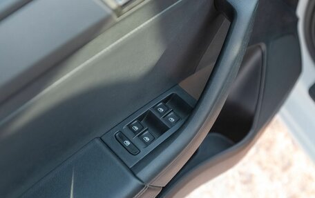 Skoda Rapid II, 2021 год, 1 599 000 рублей, 11 фотография