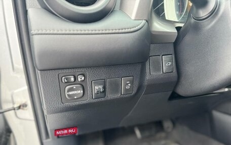 Toyota RAV4, 2016 год, 1 550 000 рублей, 9 фотография