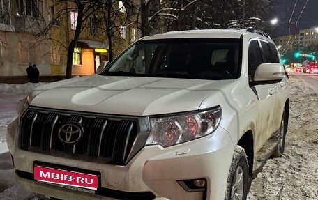 Toyota Land Cruiser Prado 150 рестайлинг 2, 2020 год, 4 700 рублей, 1 фотография