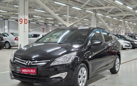 Hyundai Solaris II рестайлинг, 2016 год, 900 000 рублей, 1 фотография