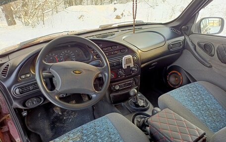 Chevrolet Niva I рестайлинг, 2004 год, 12 фотография