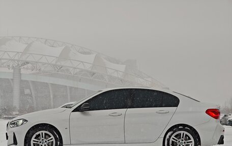 BMW 1 серия, 2021 год, 1 560 000 рублей, 8 фотография