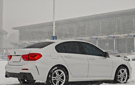 BMW 1 серия, 2021 год, 1 560 000 рублей, 5 фотография