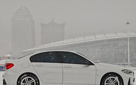 BMW 1 серия, 2021 год, 1 560 000 рублей, 4 фотография