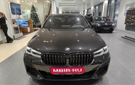 BMW 5 серия, 2020 год, 6 350 000 рублей, 2 фотография