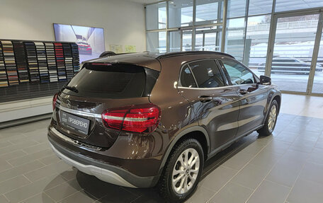 Mercedes-Benz GLA, 2018 год, 1 995 000 рублей, 5 фотография