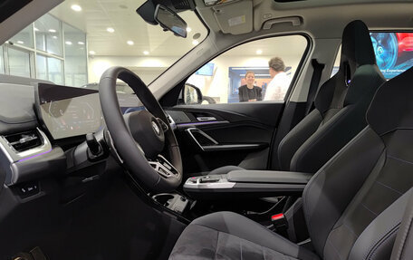 BMW X1, 2025 год, 6 050 000 рублей, 16 фотография